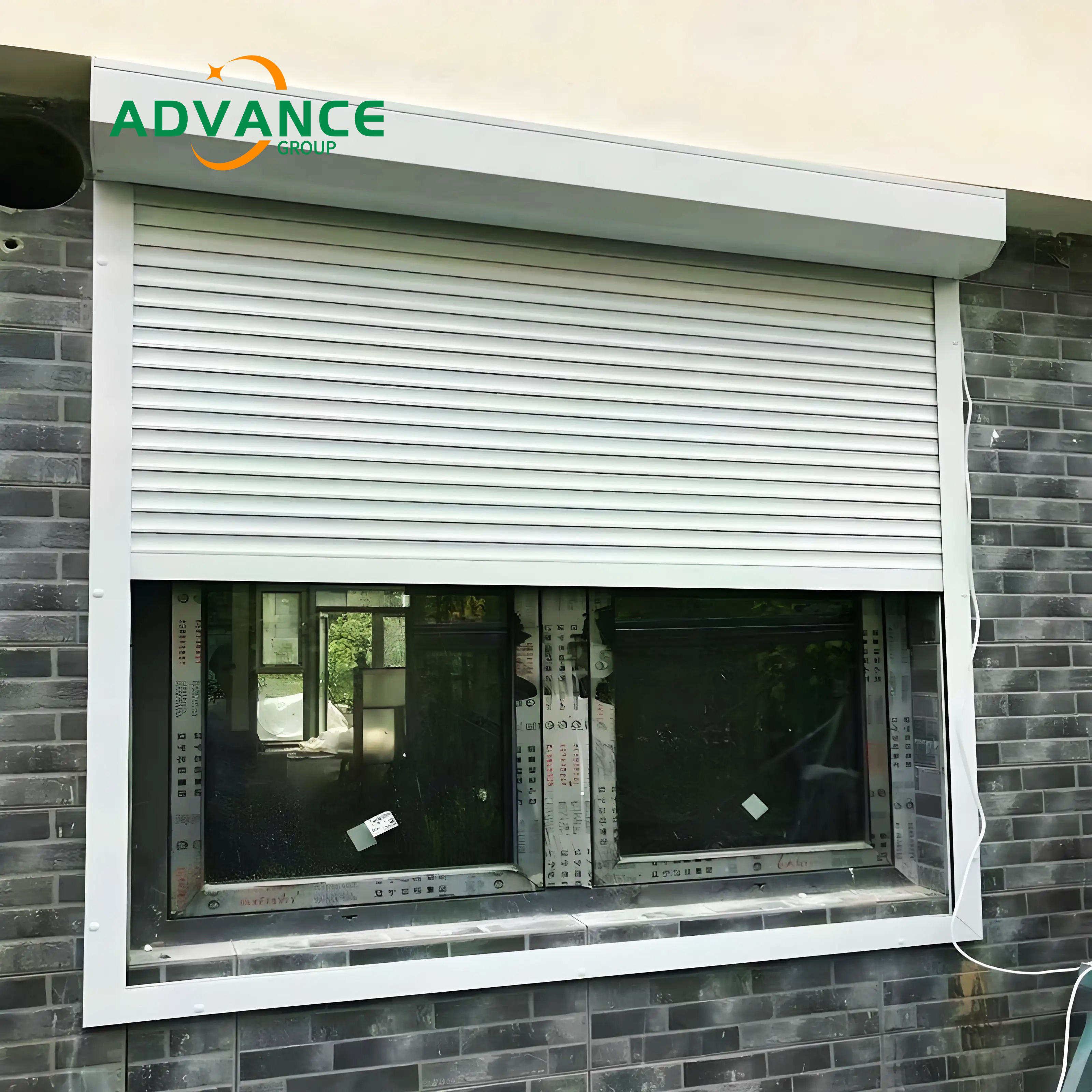 Aluminum Industrial Roller Shutters Motorized Panels Hurricane-Impact Resistant Hangar Windows