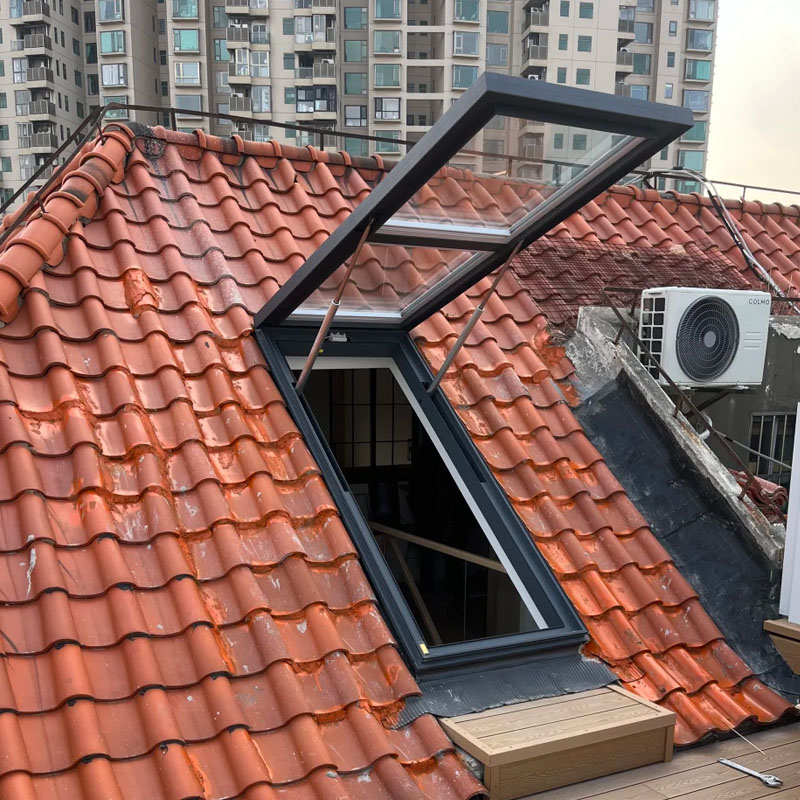 Custom Size Aluminum Skylight Window Thermal Break Double Glazed Roof Window For Attic Ventilation Energy Efficient Design