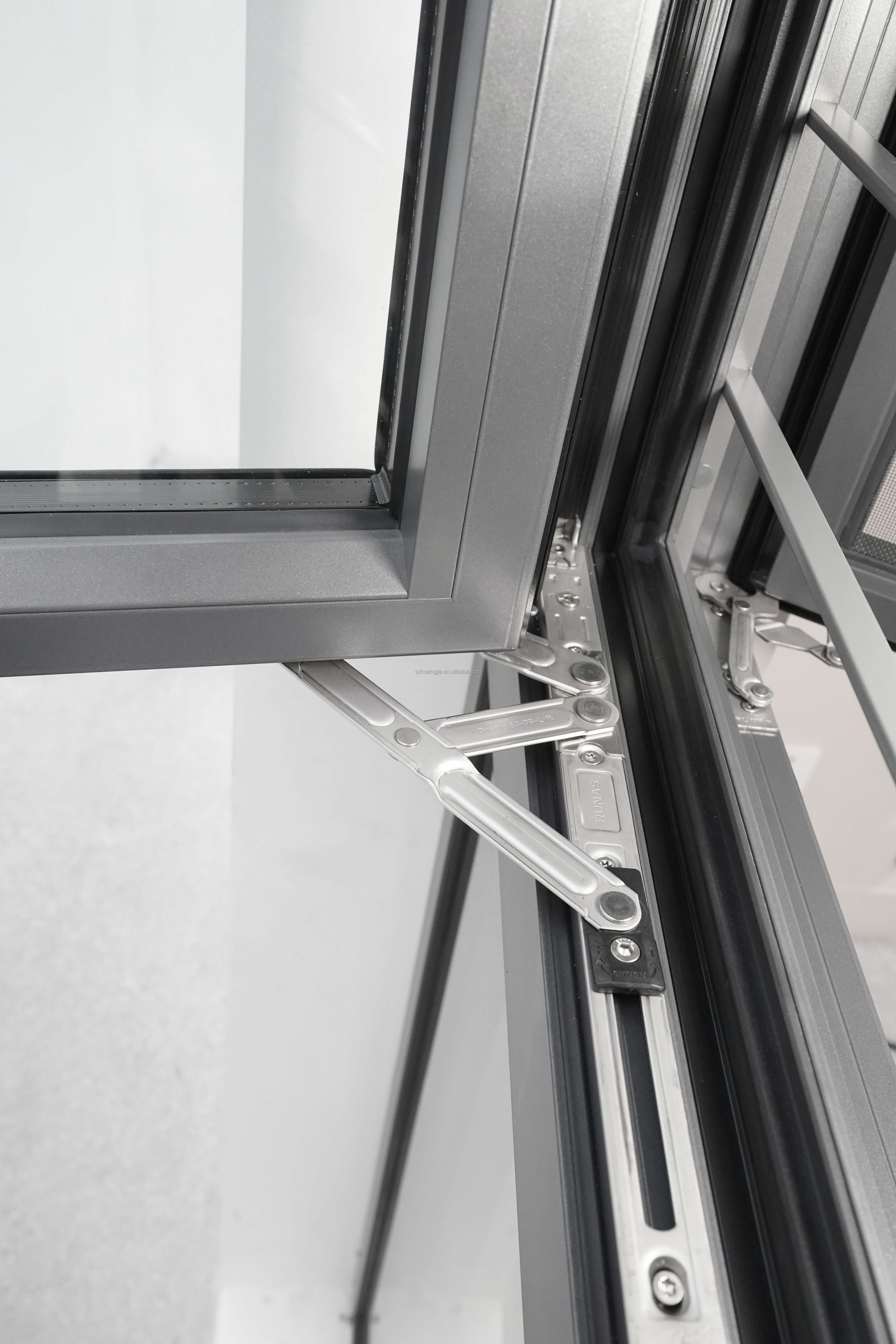 Product Detail Feature 1