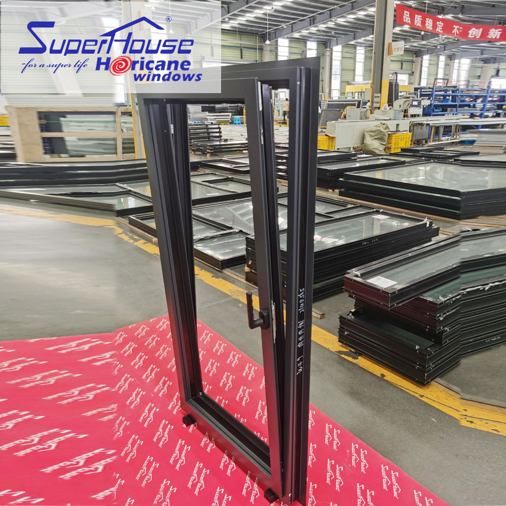 Aluminum Door Frame Detail