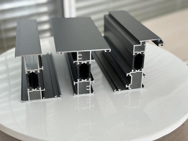 Thermal break aluminum profile