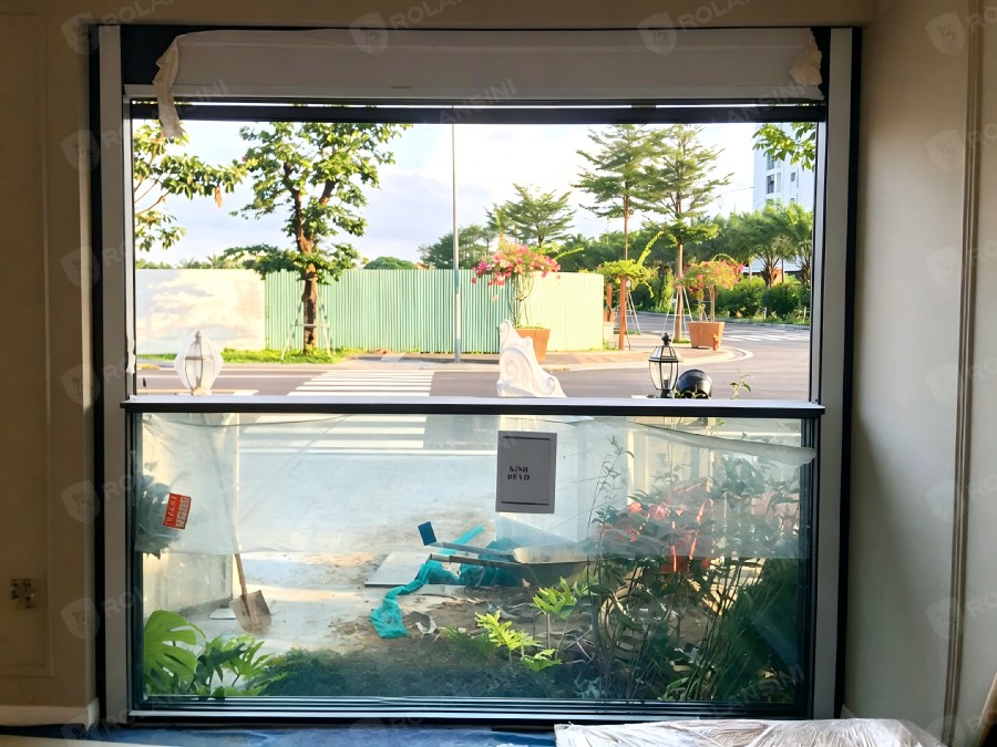 Electric Lift Vertical Sliding Window