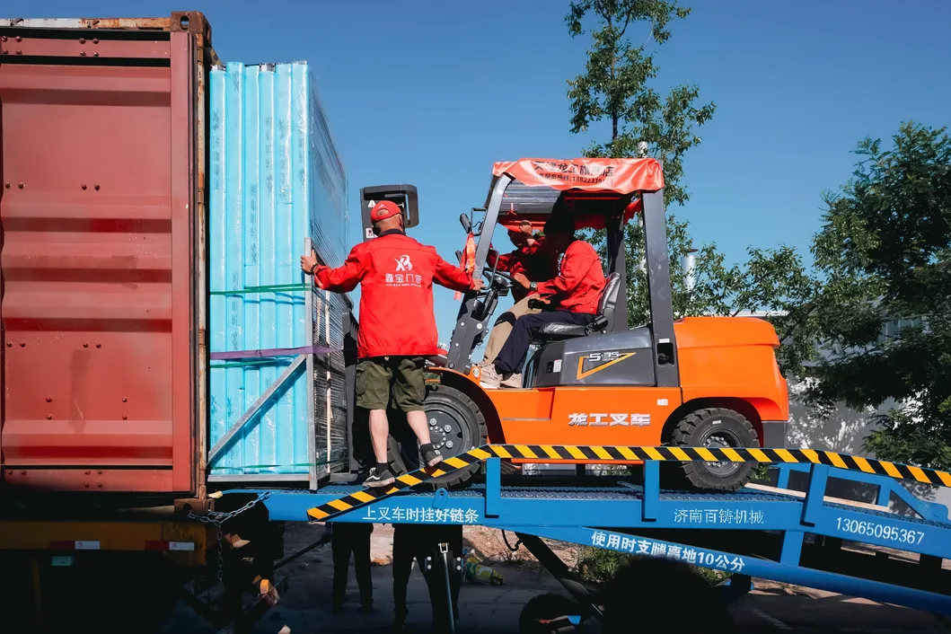 Iron Pallet Packing for Export