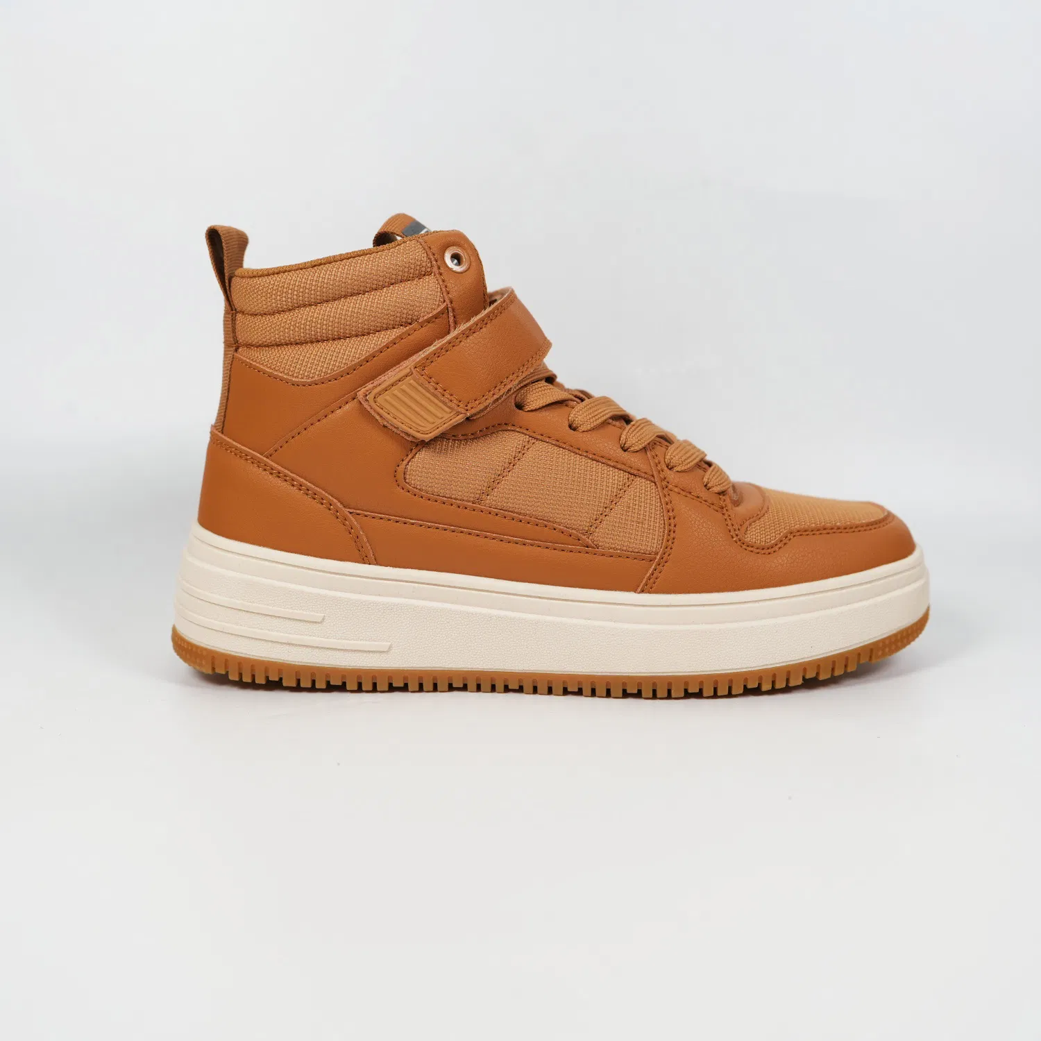 All-Match Combat Boots for Men with Durable Sole and Cushioned Insole