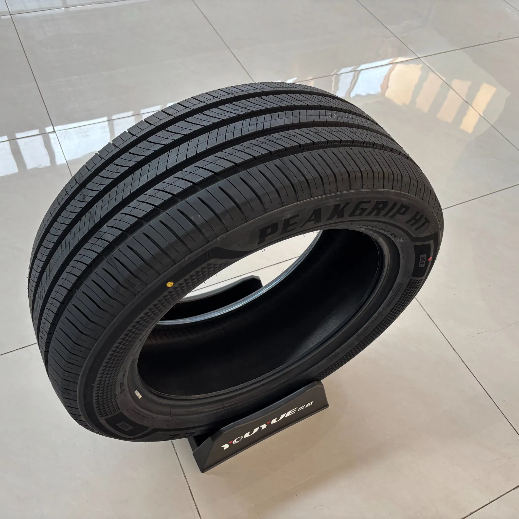 Ys716 SUV Tire High Stability Comfort Premium Driving Experience