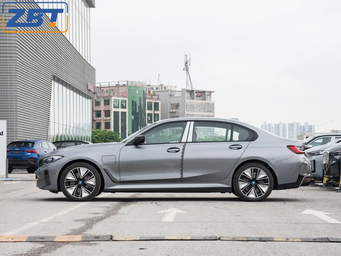 2023 BMW The I3 35L 40L Luxury EV Car Sedan Wholesale Electrical Car Electric Energy Vehicle Electric Car Used Car