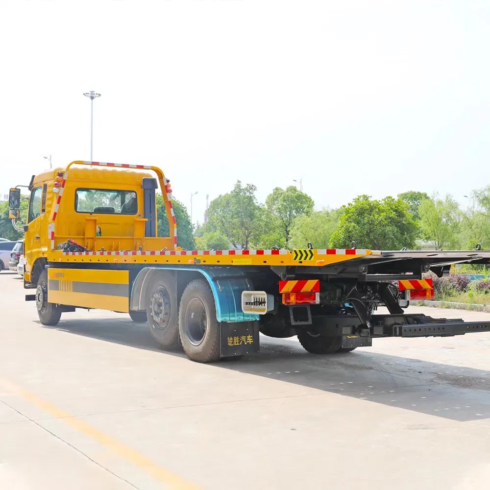 Tri-Ring Euro-3 Tow Wrecker Flatbed Towing Wrecker Truck for Emergency Rescue Road Clearance