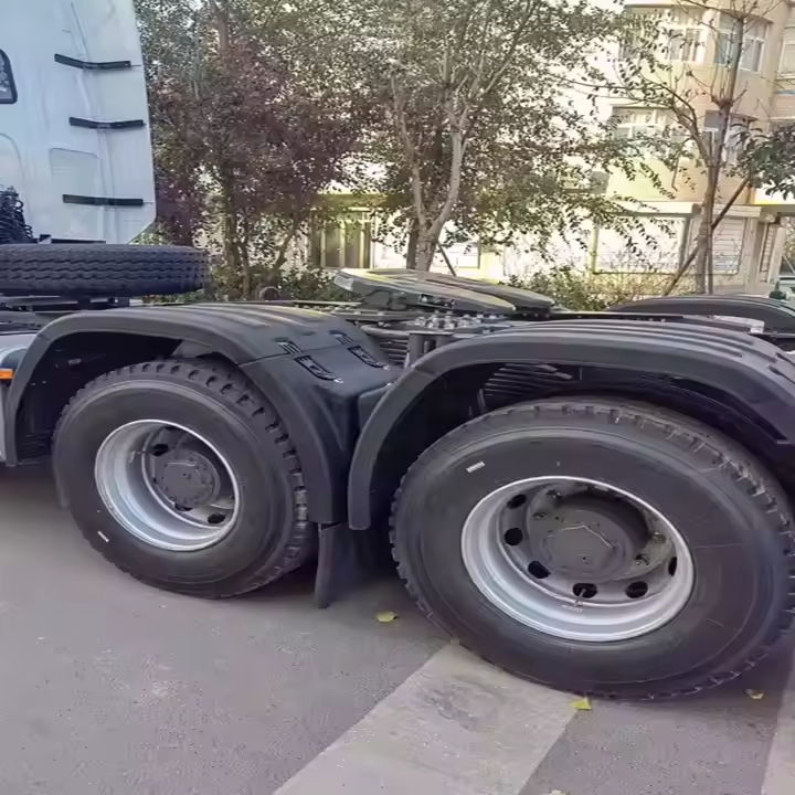 New &amp; Used HOWO Shacman FAW 6X4 8X4 Diesel 371HP 420HP Prime Mover Tractor Truck for Long-Distance Heavy Cargo Trailer Towing
