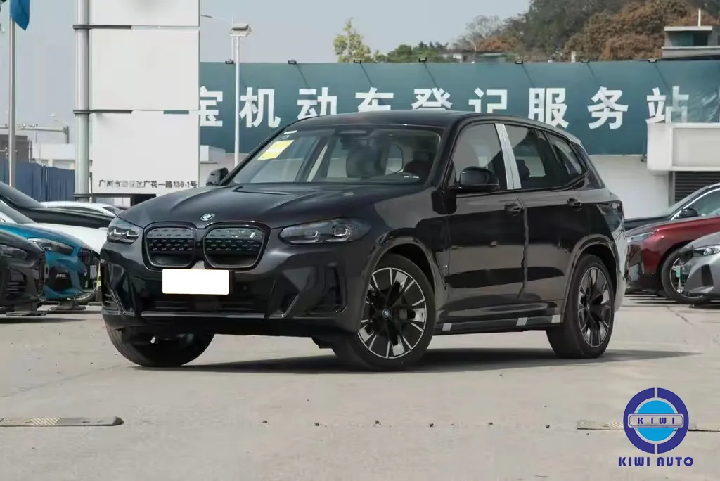 BMW IX3 Front