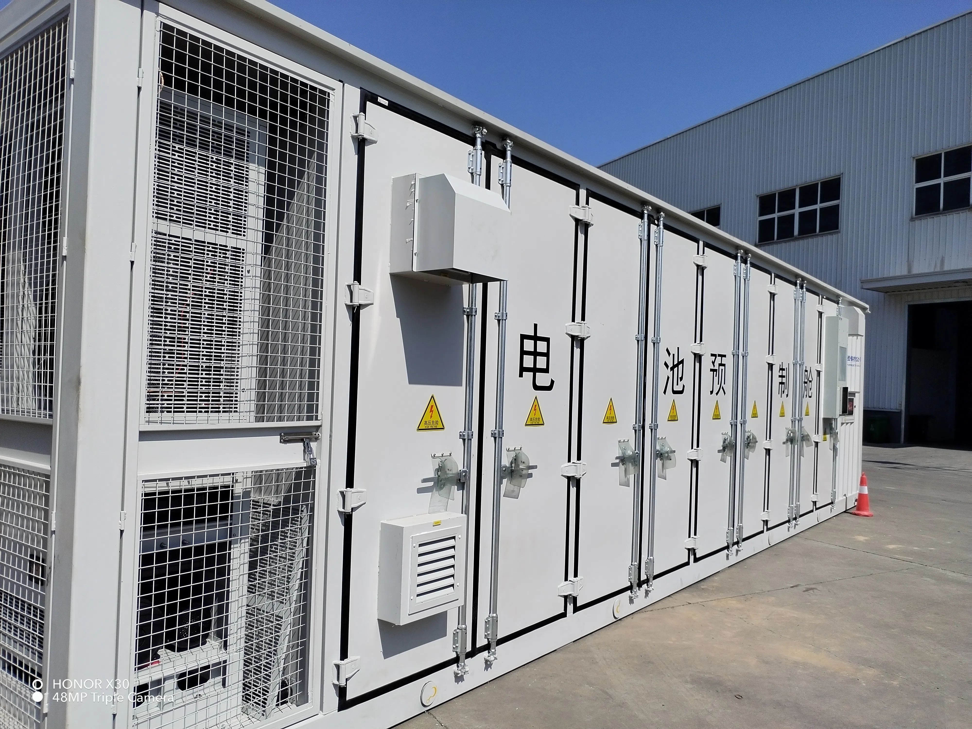 CE Certified 6.7mwh Advanced Thermal Management Container Energy Storage System with Liquid Cooling