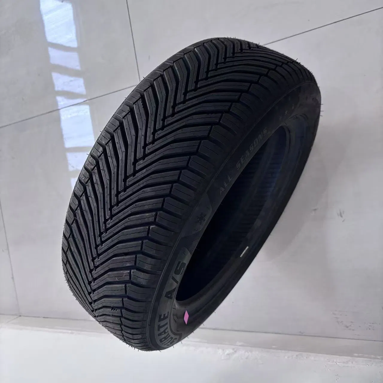 All Season Highway Terrain Tire H/T Silent Driving Experience