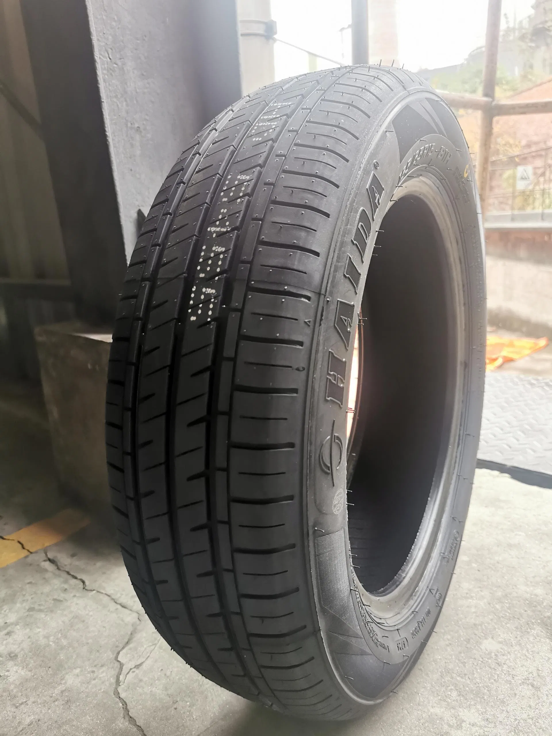 135/70r12 165/55r13 165/65r14 175/60r15 Wholesale Factory Haida Mileking Passenger EV Car Tire for Sale