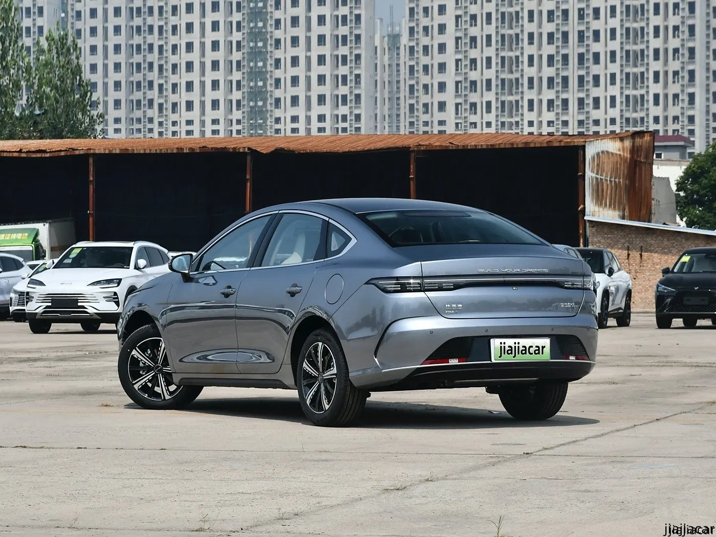 Byd Destroyer 05 - Luxury Phev Car with 120km Flagship Performance