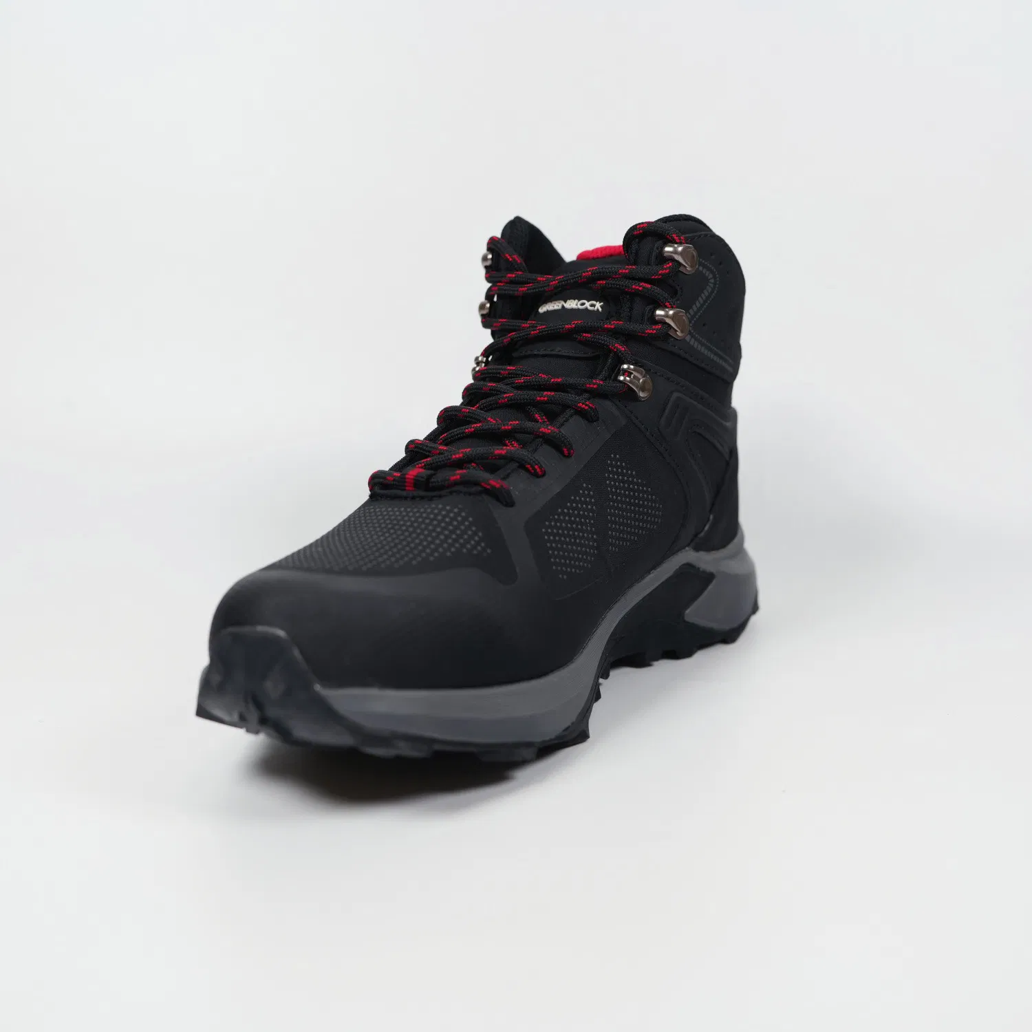 Wholesale Novelty Hiking Boots for Men with High-Top Style and Warm Lining