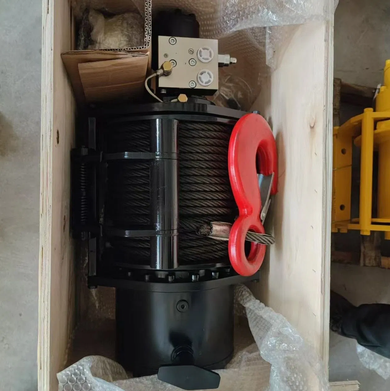 12, 000 Lbs Hydraulic Towing Winch 5-Ton Wrecker Winch