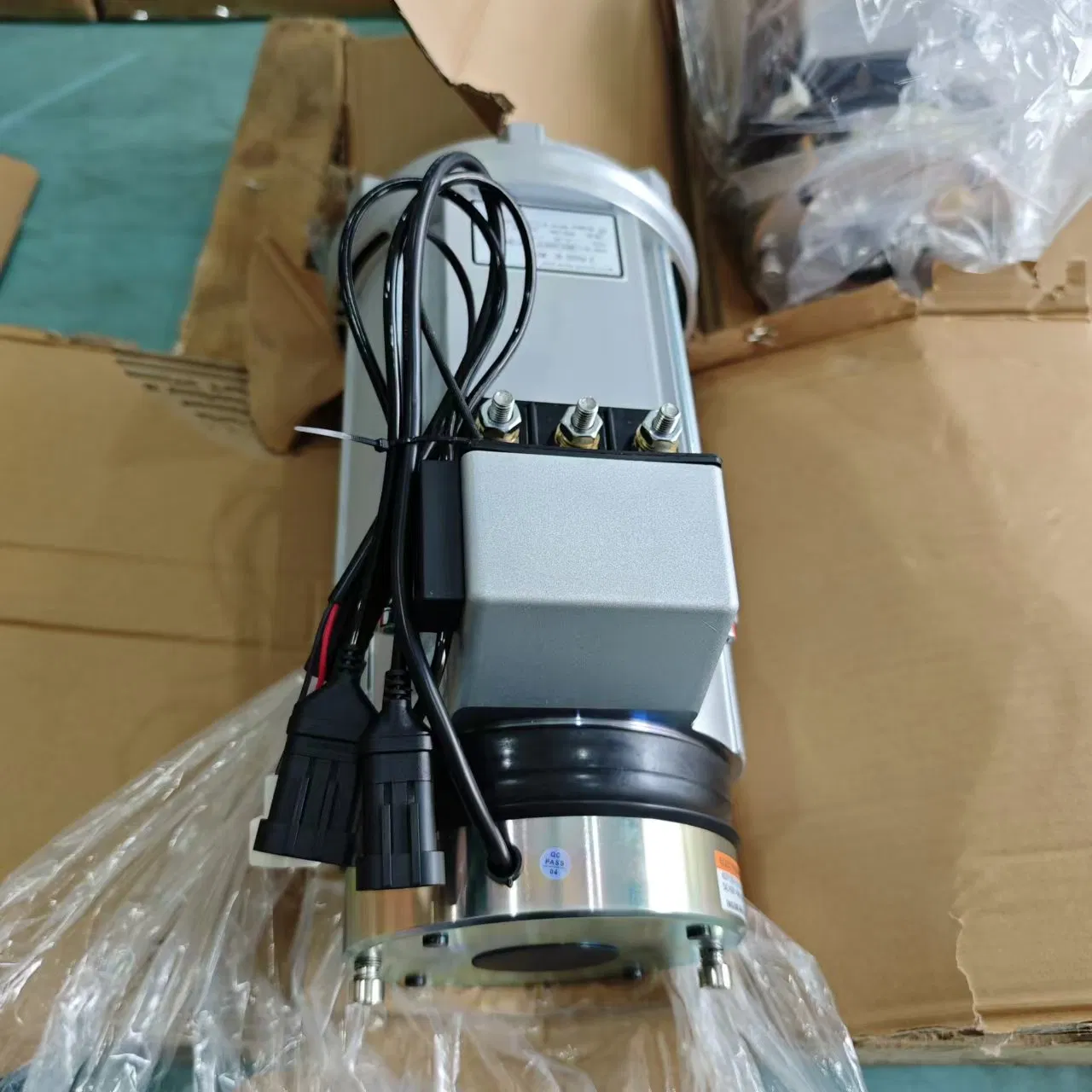 48V 5kw AC Motor with Brake Aqht5-4104b-X Electric Lvtong Golf Cart Parts 5kw Electric Motor for EV Car Conversion Kit