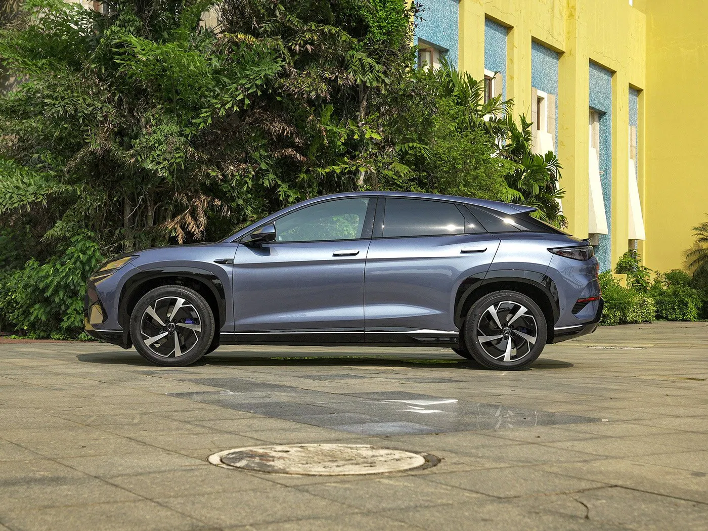 New Model New and Used Byd Sea Lion 07 EV Dual Motor Four Wheel Drive Pure Electric Medium-Sized-SUV