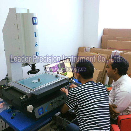 Benshtop 2D Non-Contact Measuring Microscope (EV-2515)