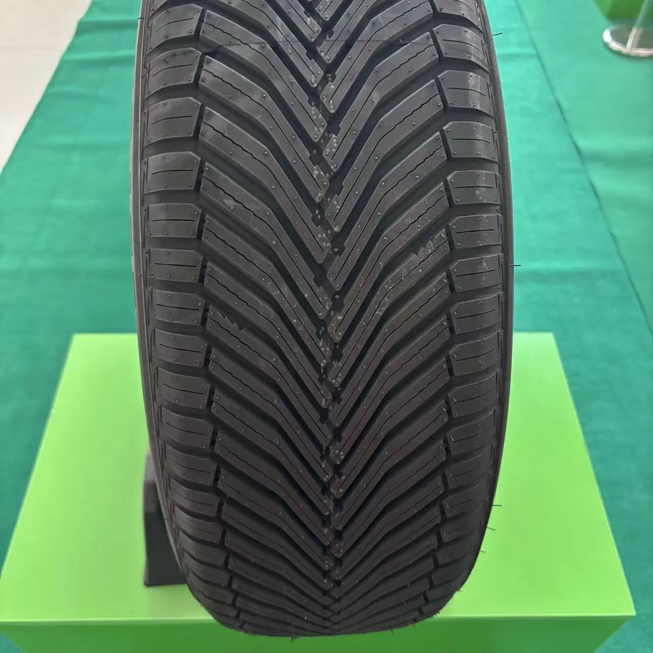 All Season Highway Terrain Tire H/T Silent Driving Experience