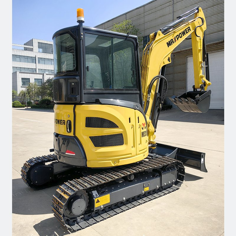 Experience Comfort with Highly Rigid New Cab and Quiet Operation