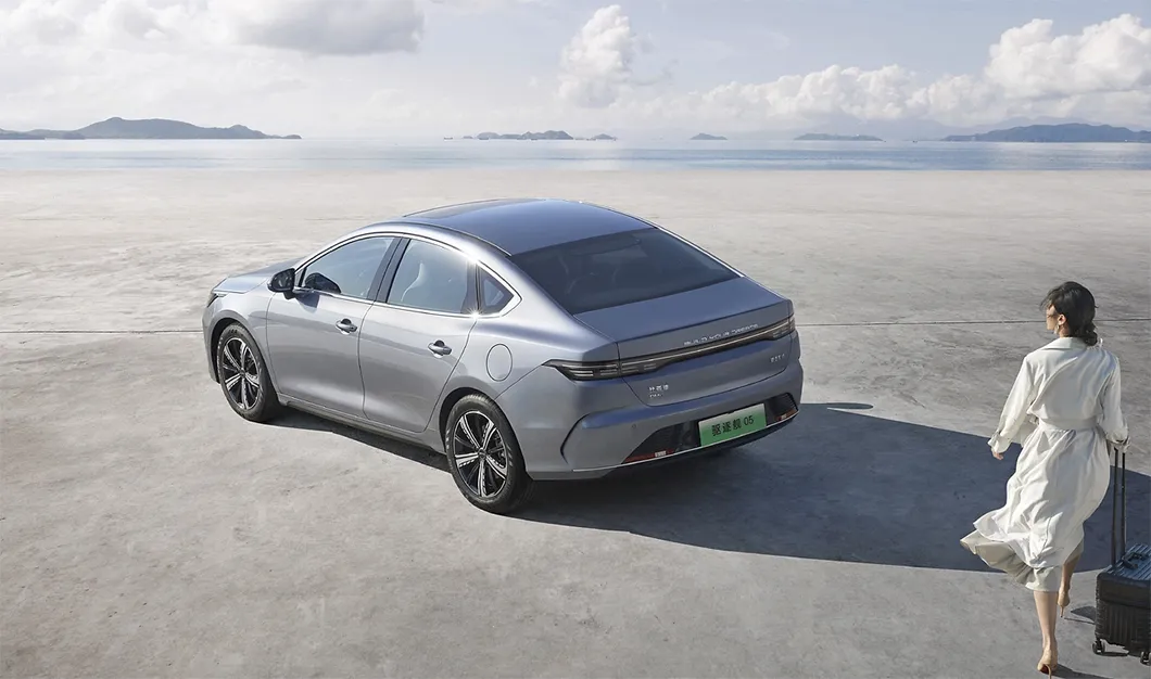 BYD Destroyer 05 Side