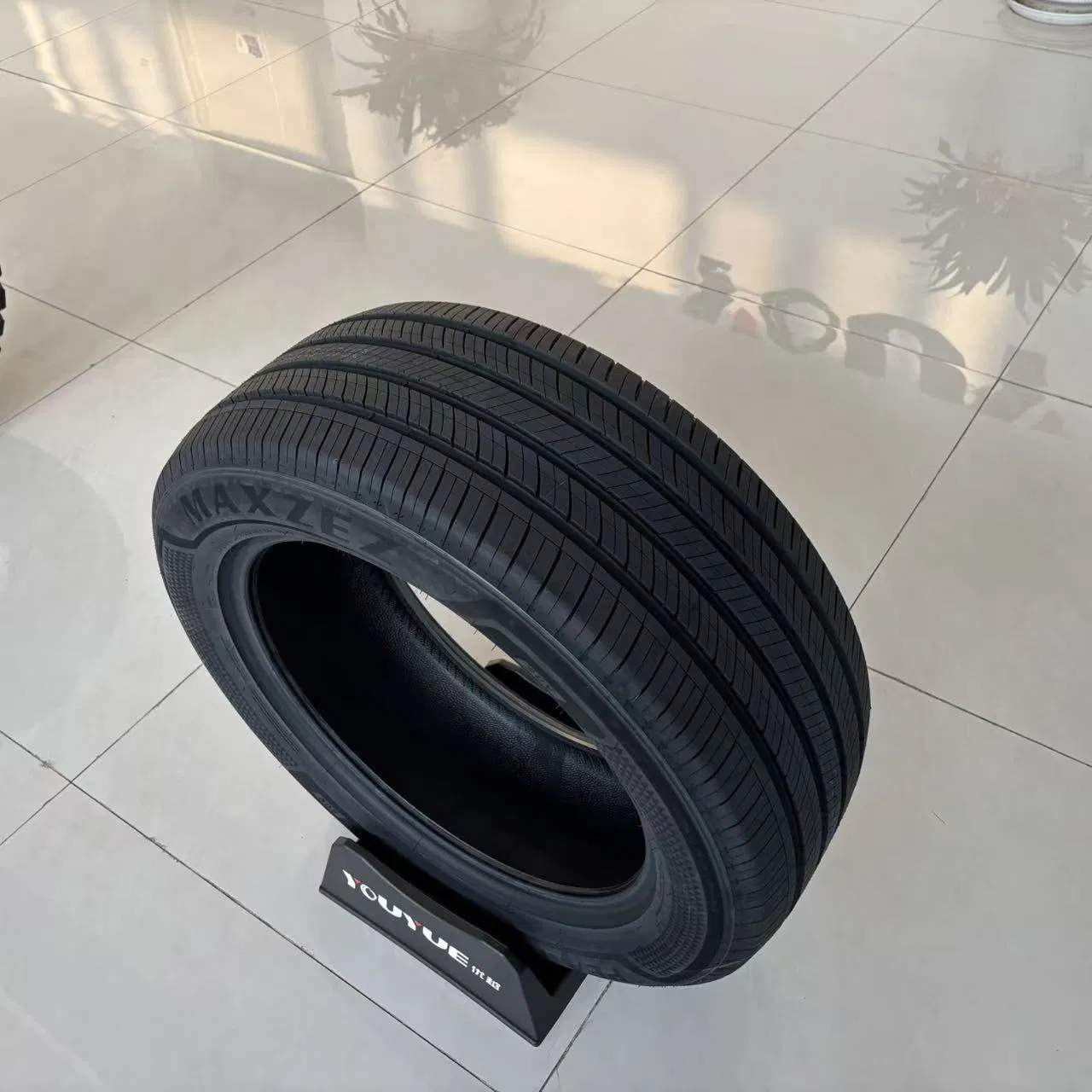 Ys716 SUV Tire Engineered for Premium Driving Experience and Safety