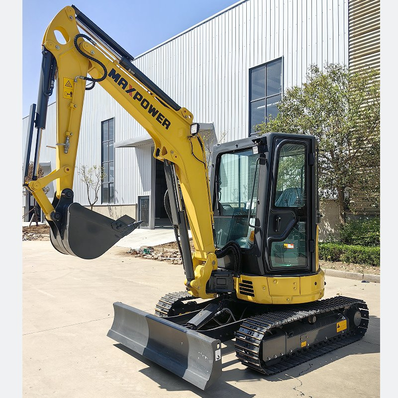 Experience Comfort with Highly Rigid New Cab and Quiet Operation