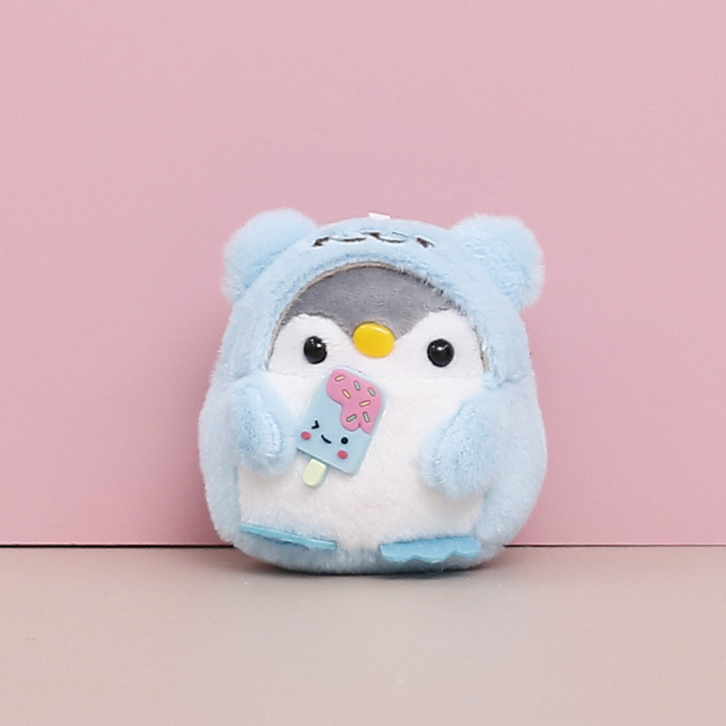 Plush toy penguin keychain