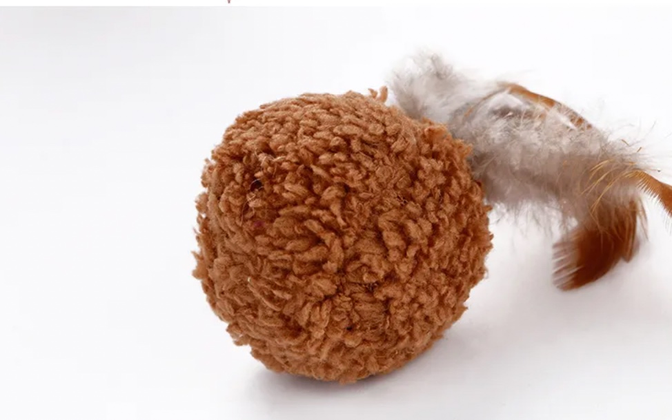 Handmade Cat Ball Feather Plush Pet Cat Toy