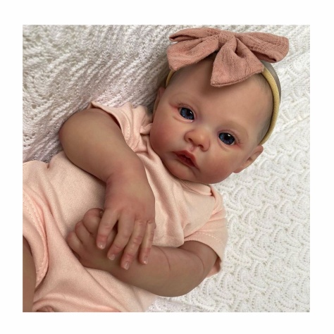 Soft-Body Reborn Doll 19 Inch Realistic Newborn Soft Baby Dolls With Toy Accessories Dolls for Kids