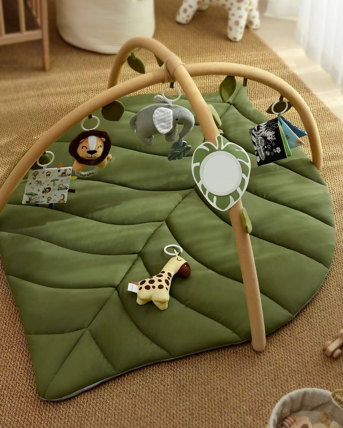 Luxury Padded Leaf Baby Play Mat With Arches Multifunctional Jungle Activity Gym Including Tactile Giraffe And Lion Rattle Toys