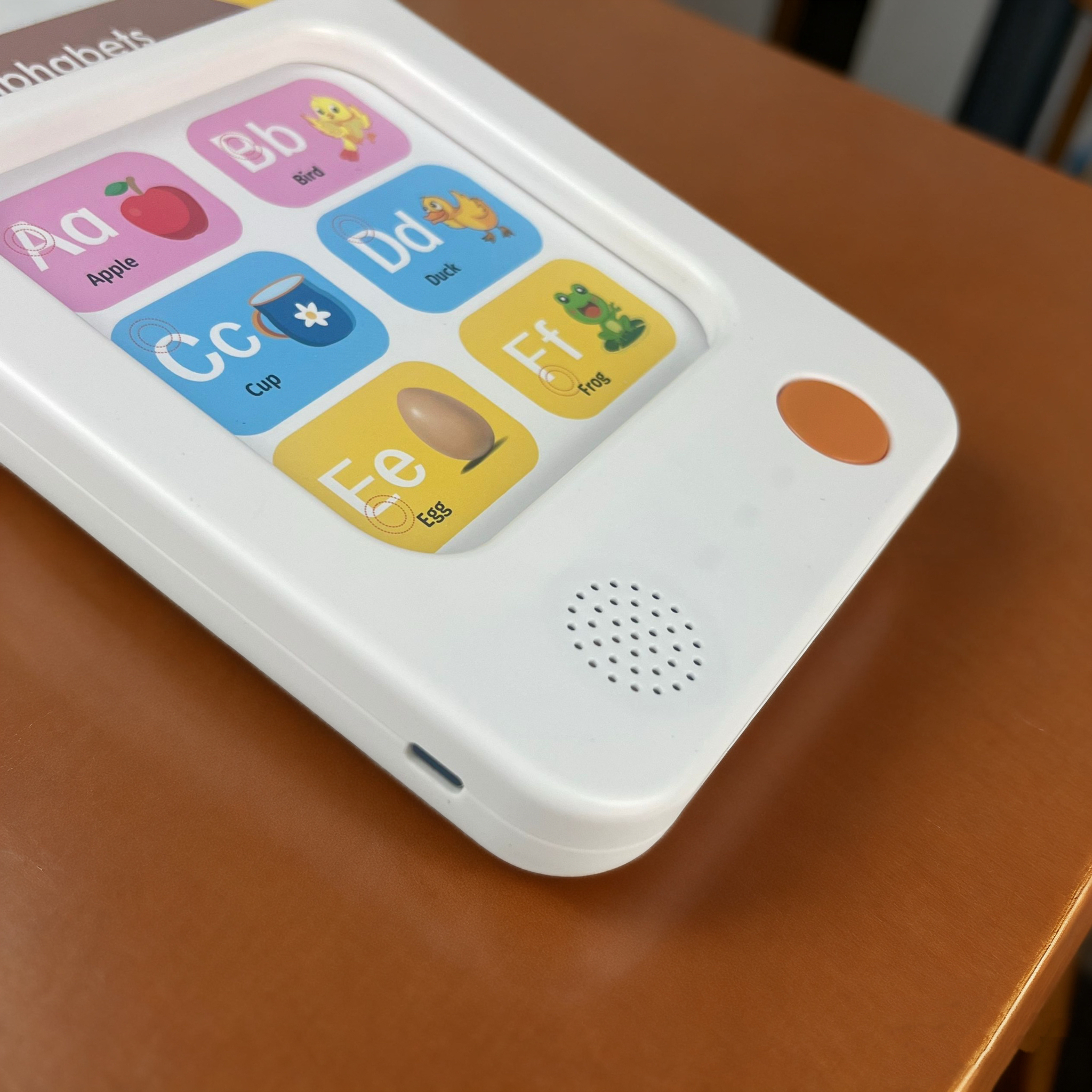 OEM Talking Audible English Gift Kids Toddler Kids Learning Preschool Educational Toys English Voice Learning Card Machine