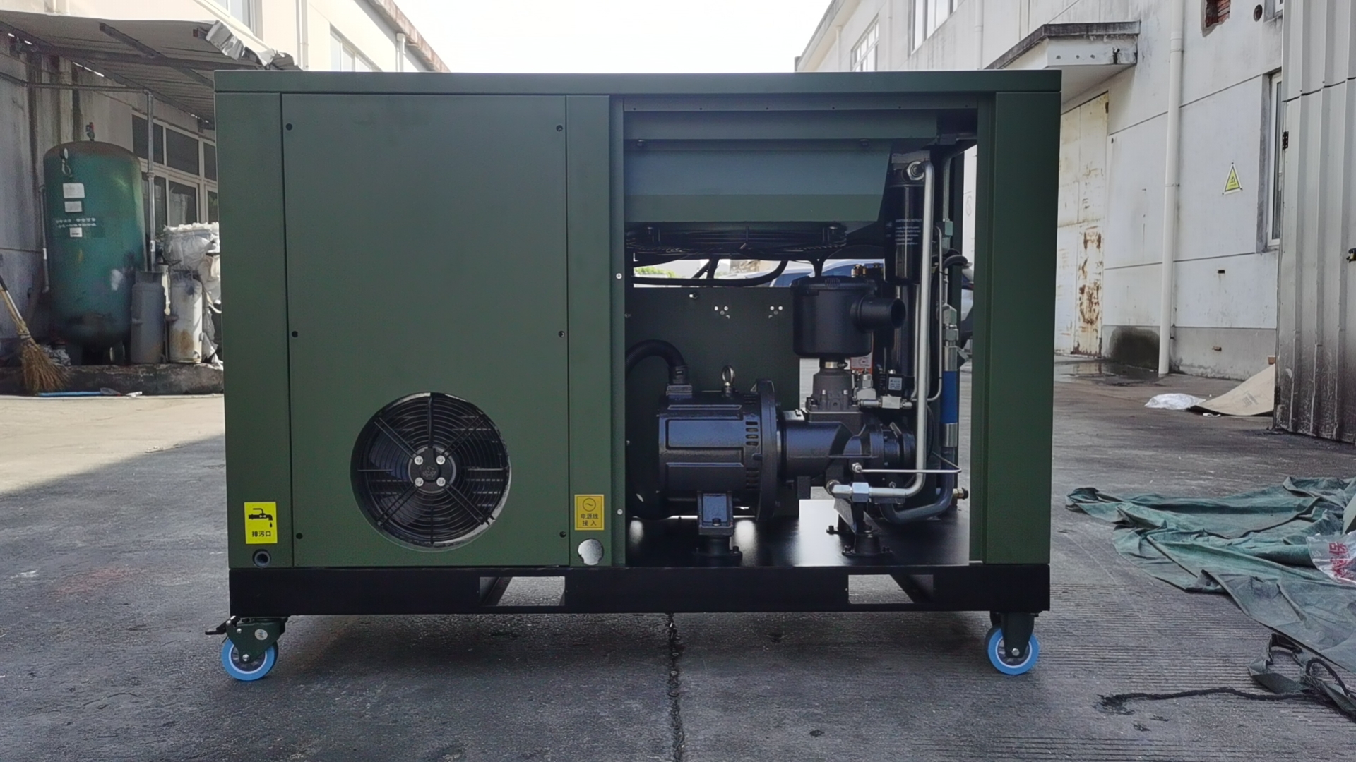 ODM Energy saving permanent Magnet Motor VSD screw air compressor  11Kw 15HP with Dryers built in  Suppliers, Exporters
