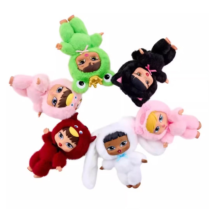 Original Wholesale MGA Bratzz Bratziez Iconz Plush Keychain Blind Box Collectible Vinyl Figure Toy Anime Fashion Collectors
