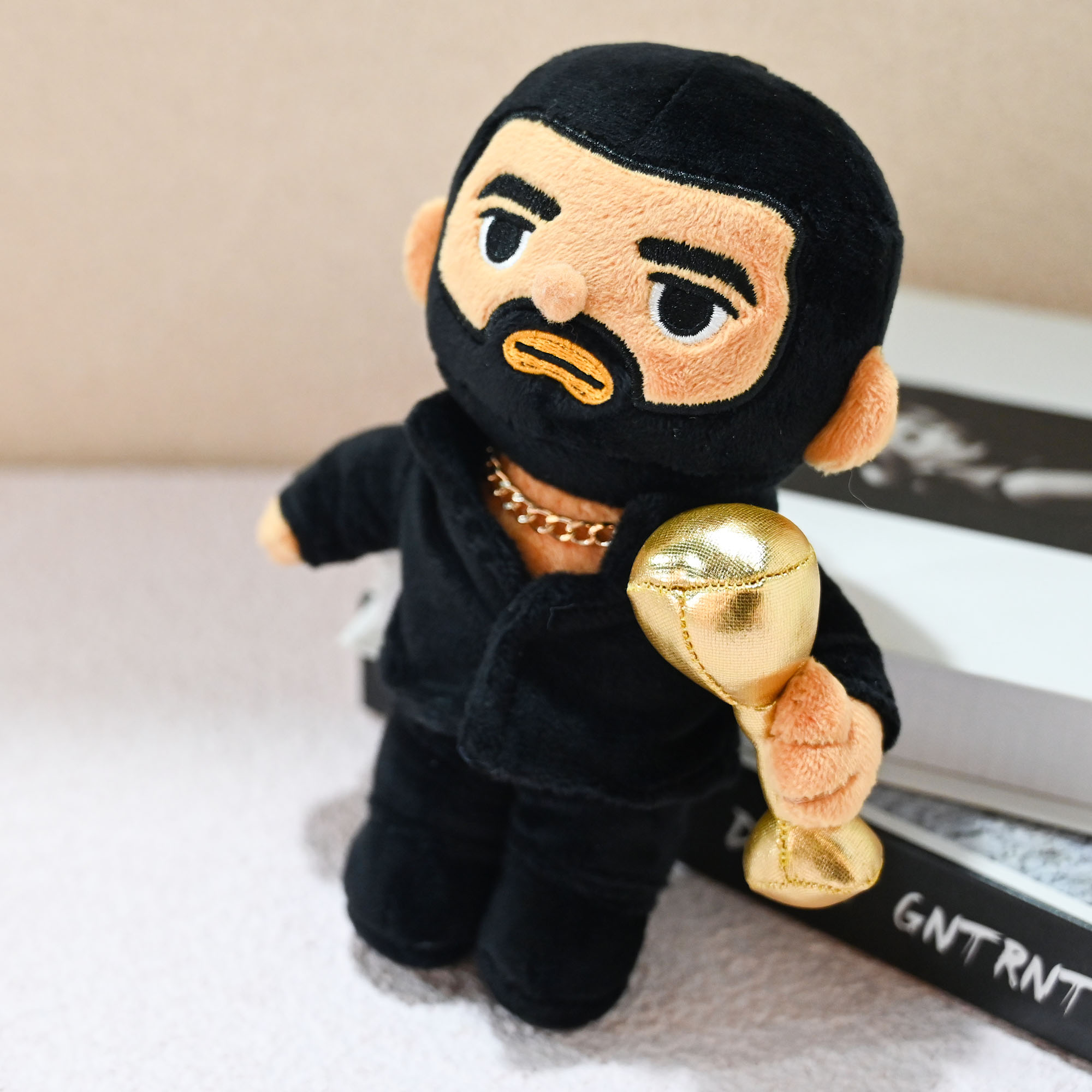 Custom Mini Plush Rapper Keychain with Gold Trophy Soft Stuffed Doll with Metal Clip for Backpack Charms Collectible Gifts
