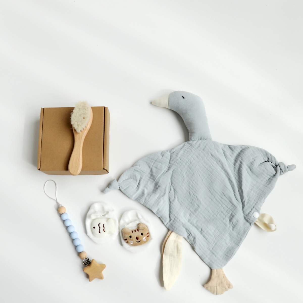 100% Cotton Lion Security Blanket Baby Shower Blanket Gift Set With Baby's Socks Baby Birth Gift Set