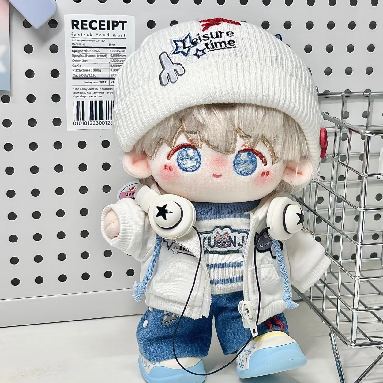 OEM Manufactur Custom Made 20cm Plush Low MOQ Game Character K-pop Cotton Standing Sitting Doll Soft Toy Customize Clothes