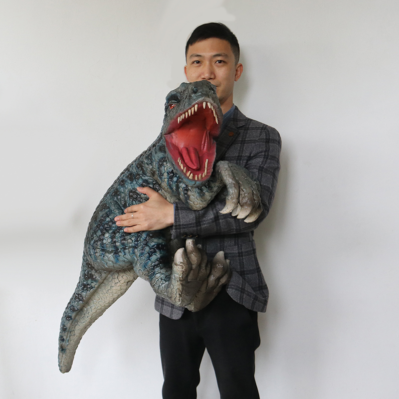 Lifelike Steel Animatronic Dinosaur Puppet with Educational Features for Youth (15-35 Years) Indoor/Outdoor Use