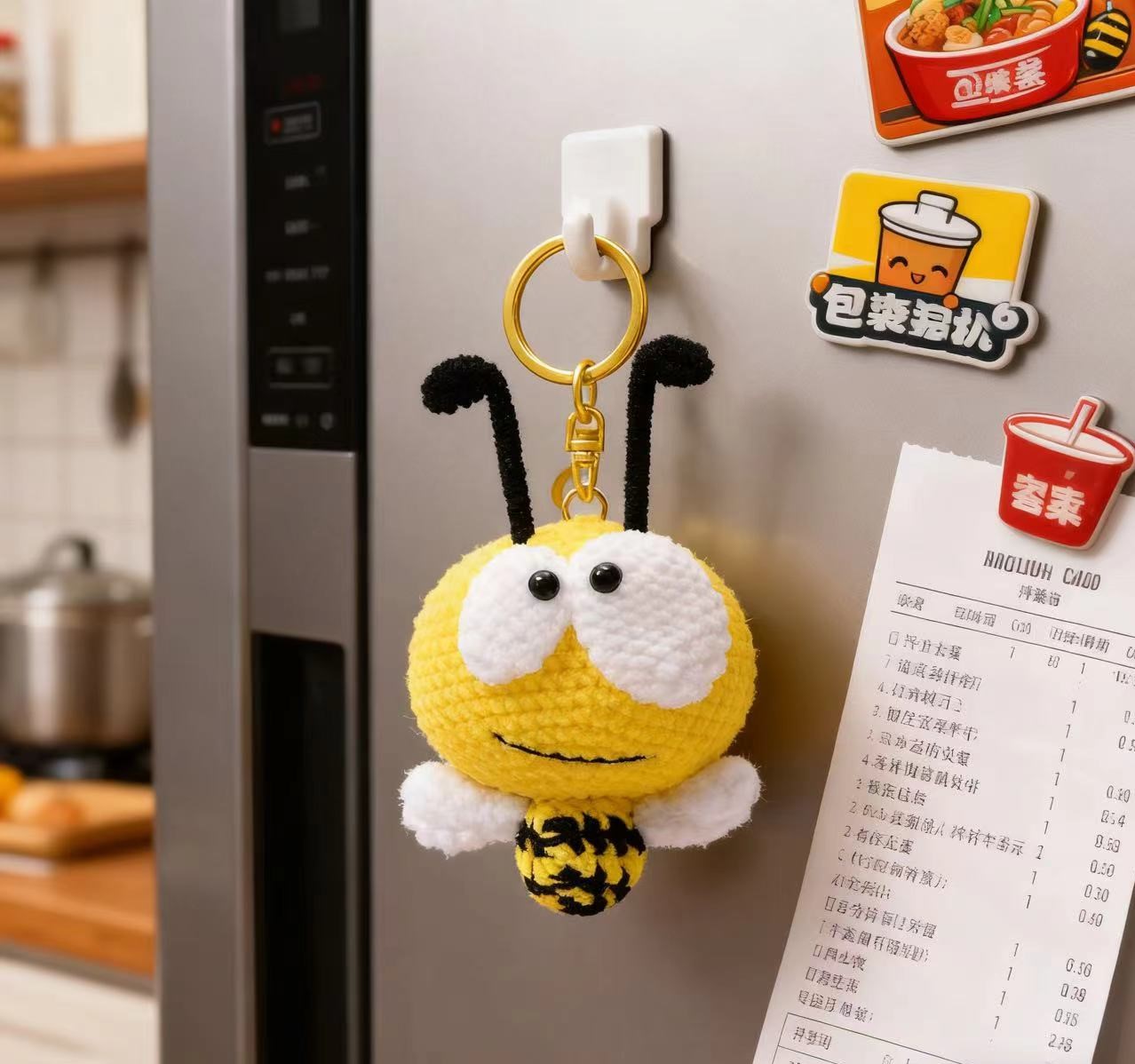 Little Bee Plush Carabiner Keychain Soft Cotton Eco-Friendly Accessory for Backpacks and Keys