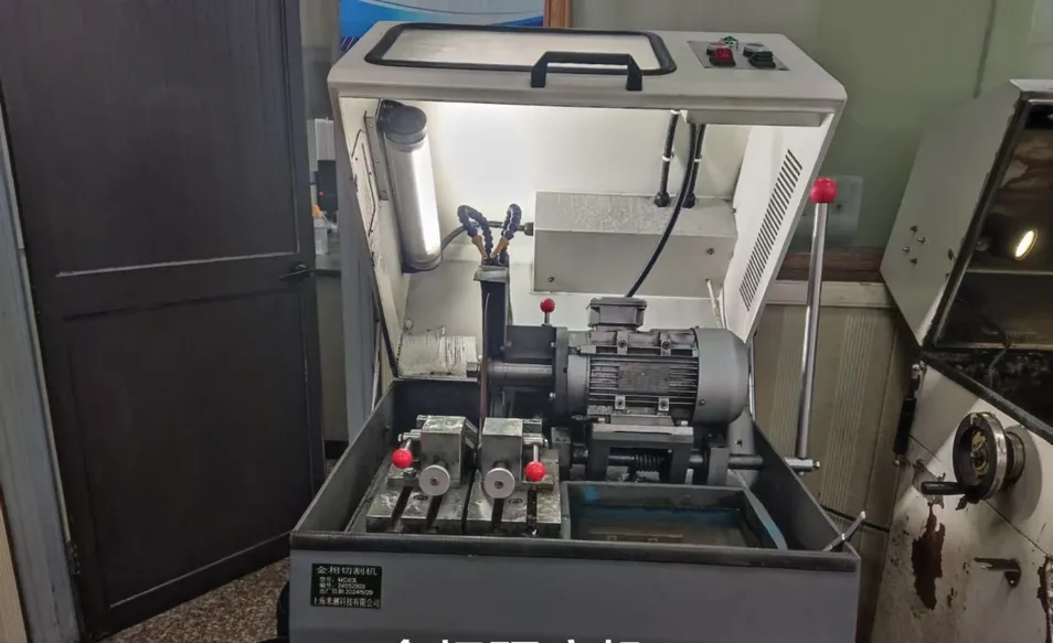 Testes laboratoriais mecânicos