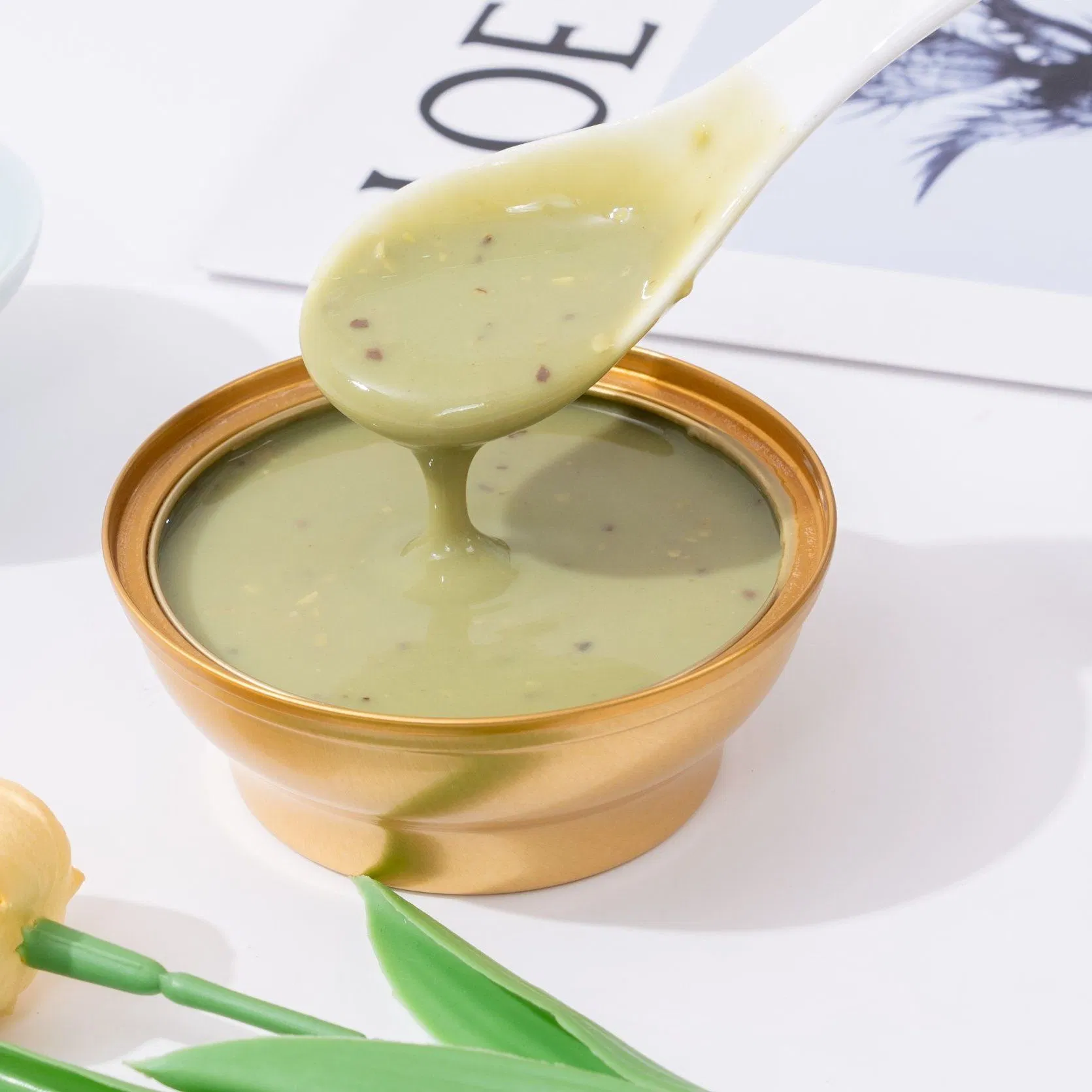 Bowl de Arroz com Pistache Torrado Sabor Suave Nutrição Instantânea para Trabalhadores de Escritório