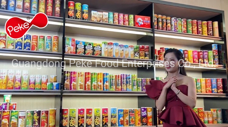Sem OGM, Baixo Teor de Gordura, Livre de Colesterol e Gordura Trans, Sem Cores Artificiais, com 60g/80g/90g/100g/110g/134G Batatas Fritas em Tubo (maiores padrões de varejo japoneses)