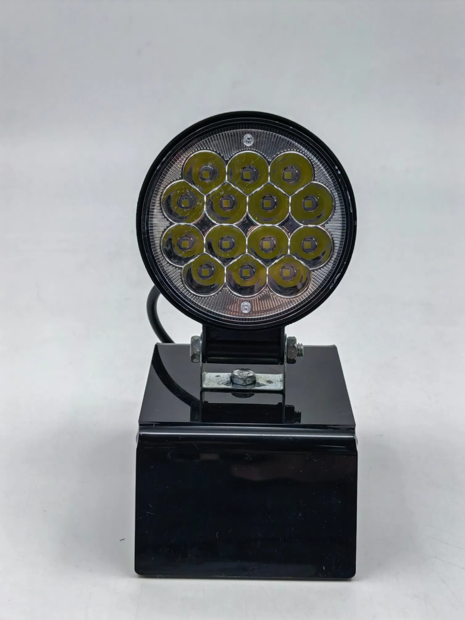 3inch Mini Square High-Lumen LED Work Light Flood/Spot Light for Car Motorcycle Auto SUV off Road Truck Farm Machinery Work Light