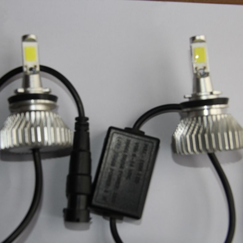 China Wholesale 9006 20W Auto Car LED Light Bulb for Headlight or Fog Light Motorcycle LED Headlight