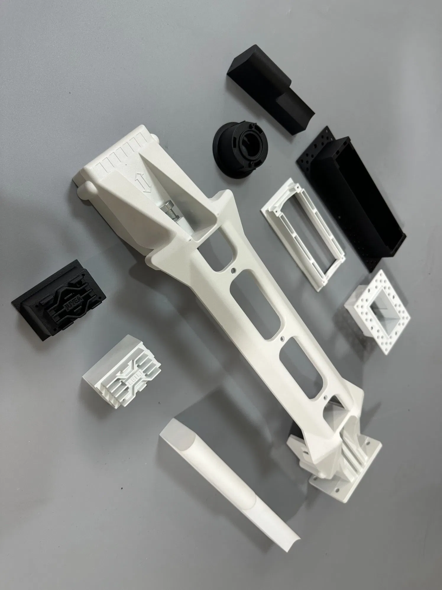 Modern LED Ceiling Spotlight for 2-4 Wire Rail Lighting Systems