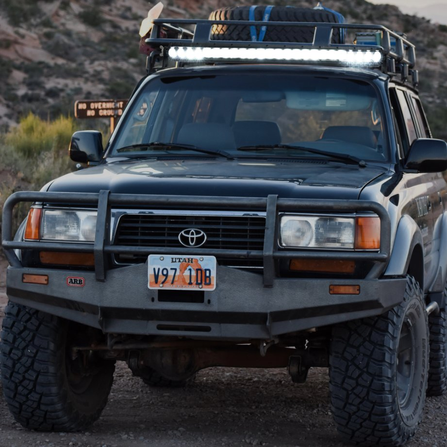 28-Inch 160W LED Offroad Light Bar for Trucks