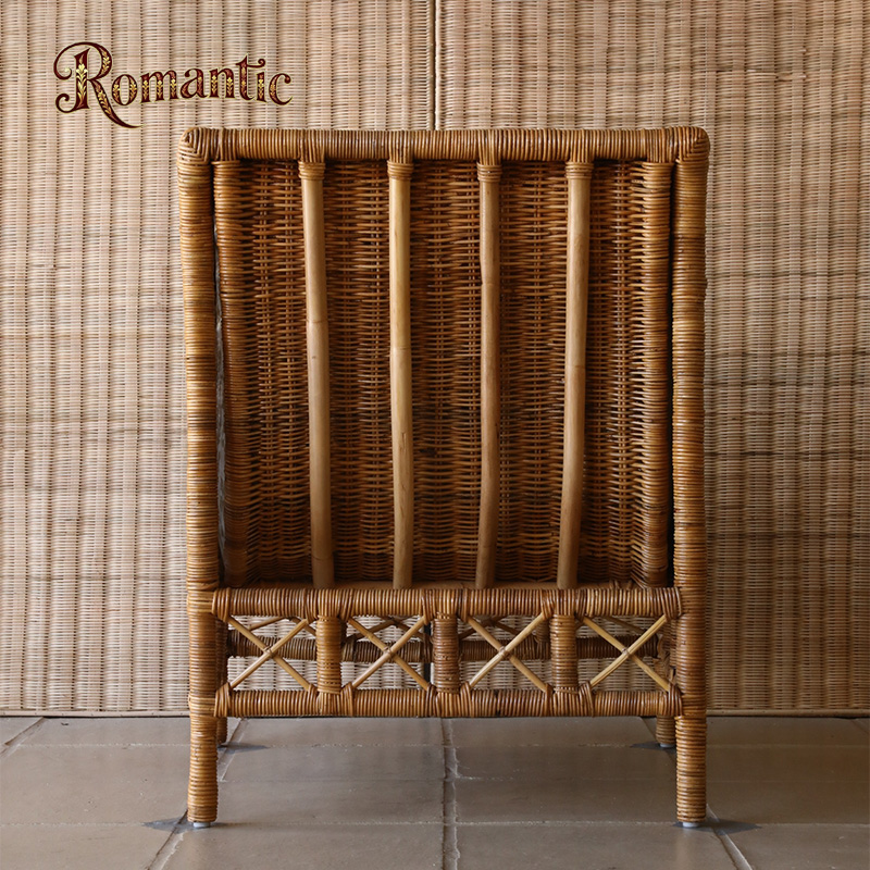 Indoor Natural Rattan Chair Woven Leisure Lounge Armchair Modern Cross Back Accent Chair for Home Office Dining Apartment