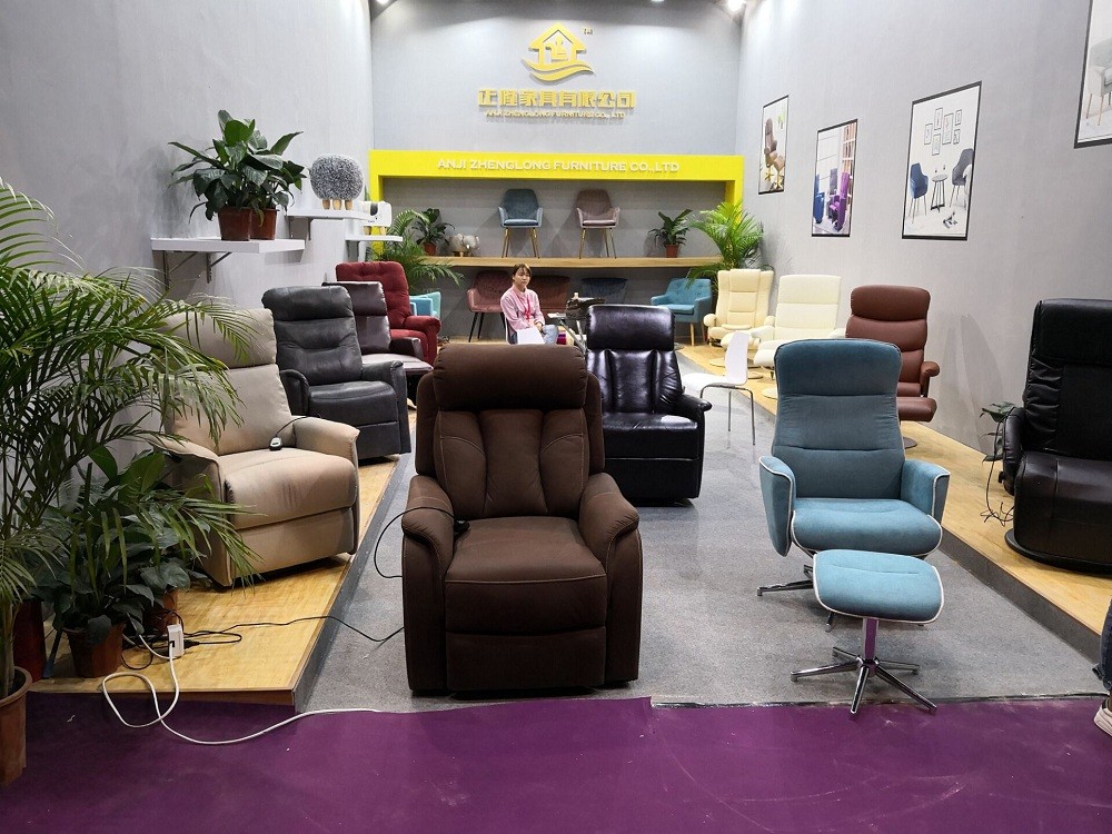 Exhibition View 2