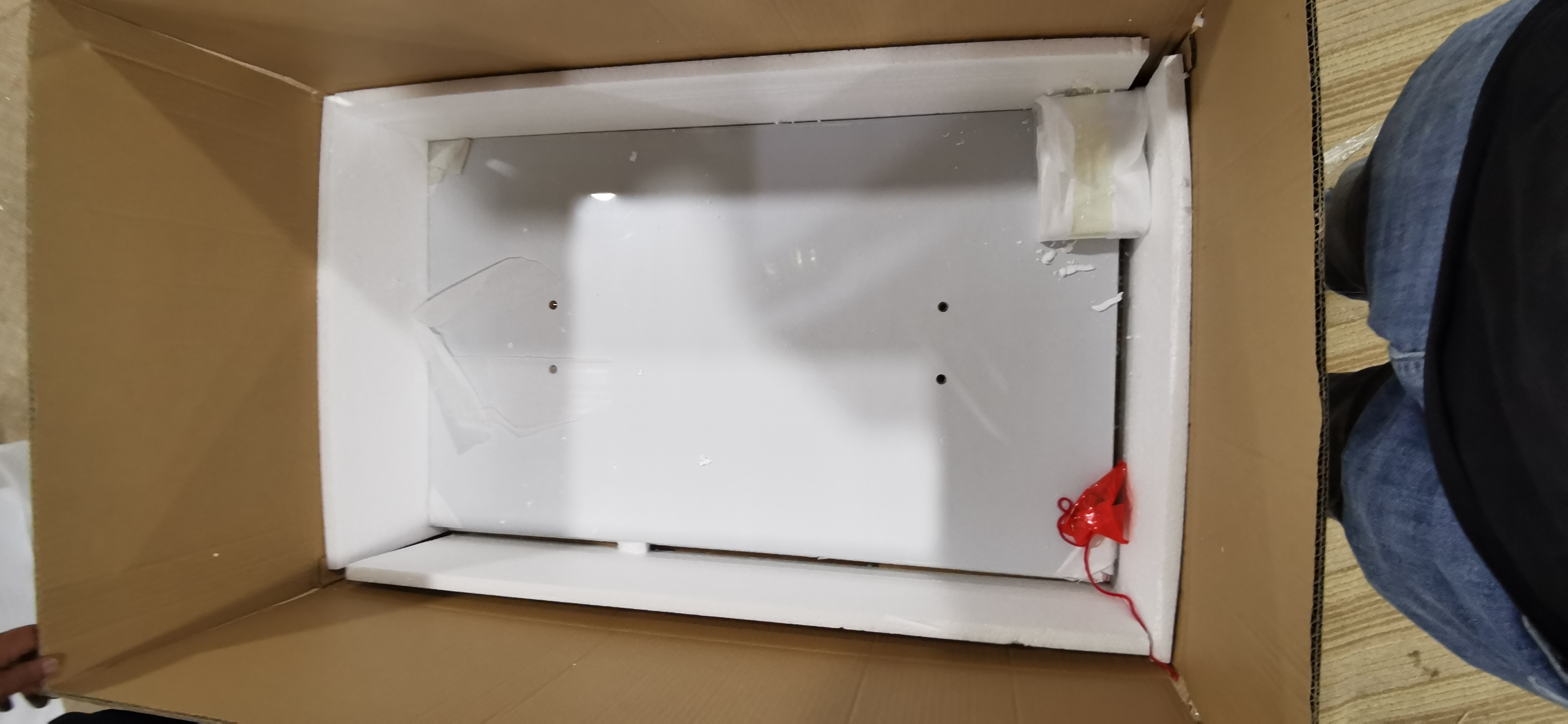 Packing method for Dining Table