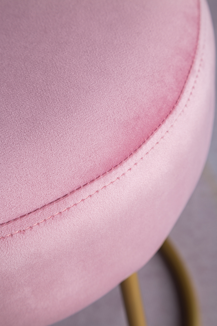 Classic Vintage Style Pink Princess Small Cute Pretty Midcentury Modern Hotel Accent Chairs